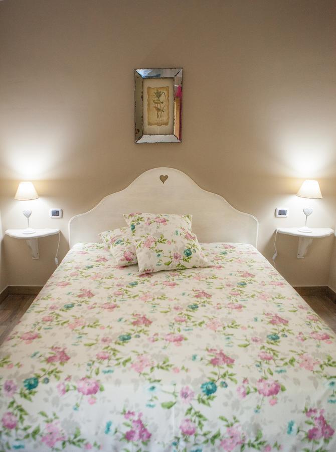 Il Refolo Bed & Breakfast Riardo Екстериор снимка